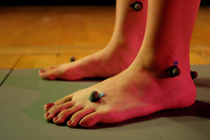 Electrodes on a pair of feet